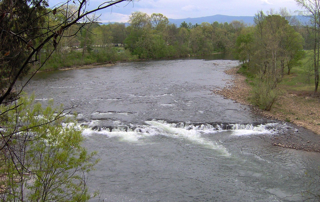 Nolichucky River shoals near Erwin, Tennessee — photo by Brian Stansberry, CC BY 3.0 via Wikimedia Commons